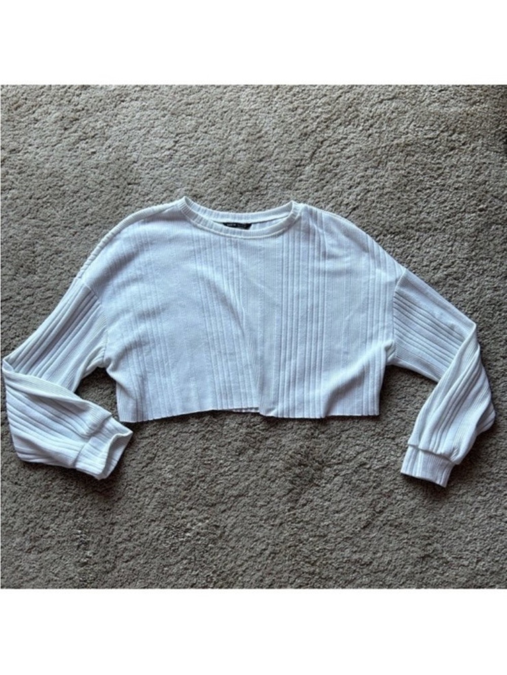 Women’s Long Sleeve Crop Tee